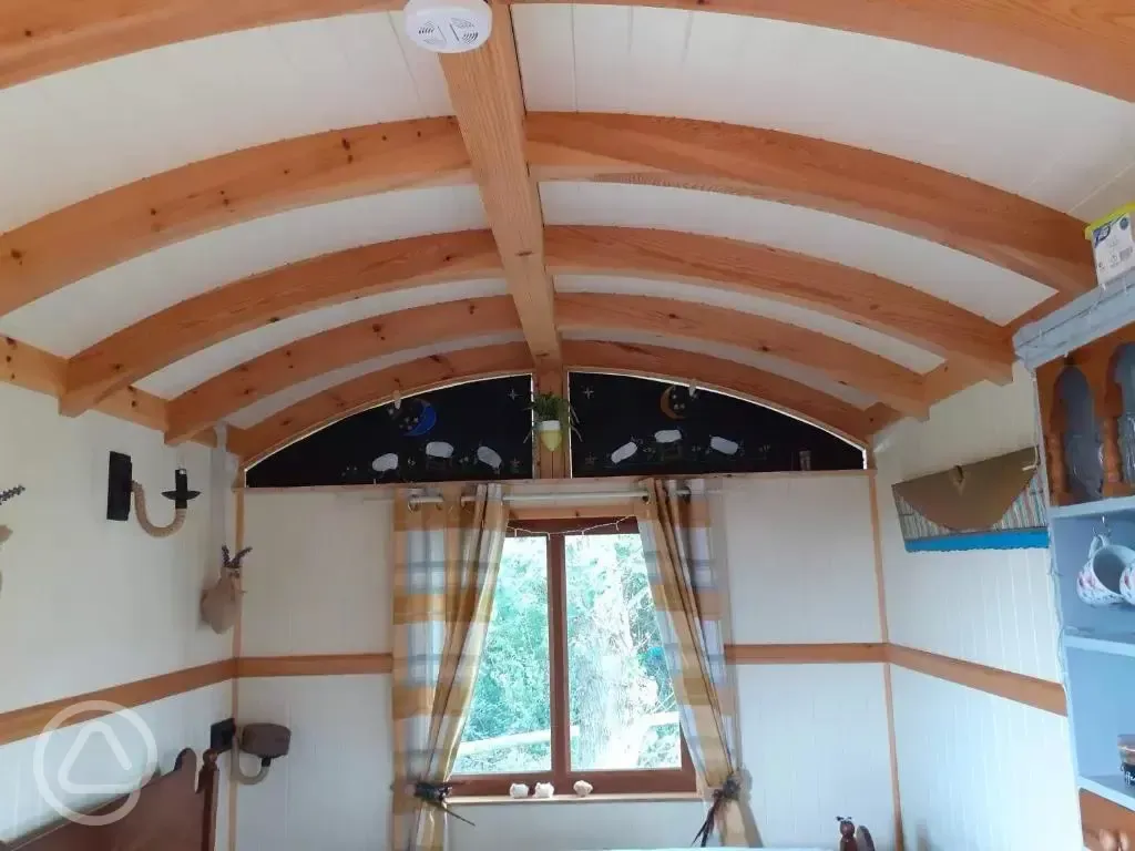 Hut roof