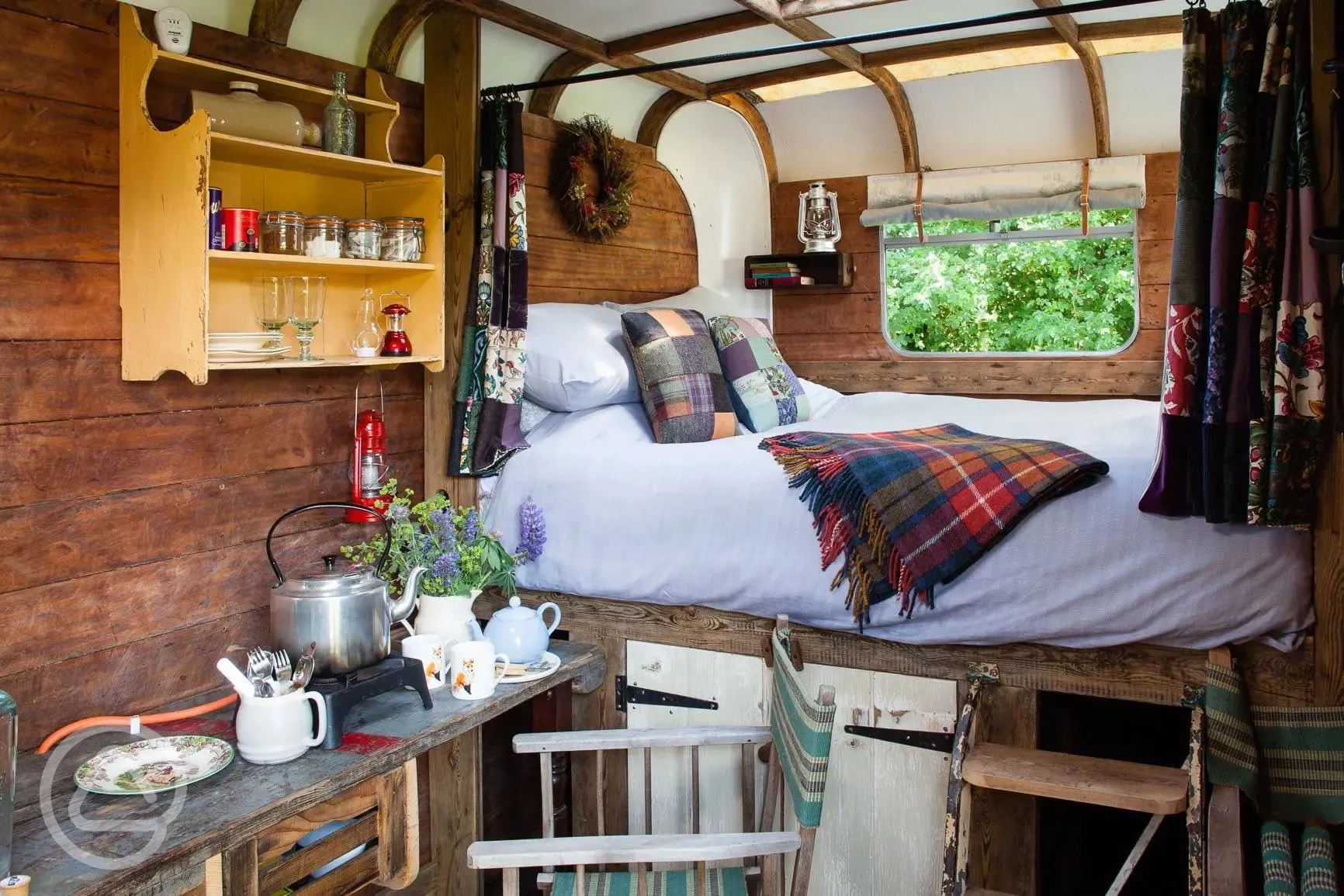 Blue horsebox interior 