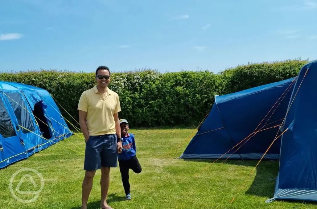Non electric grass pitches for tents