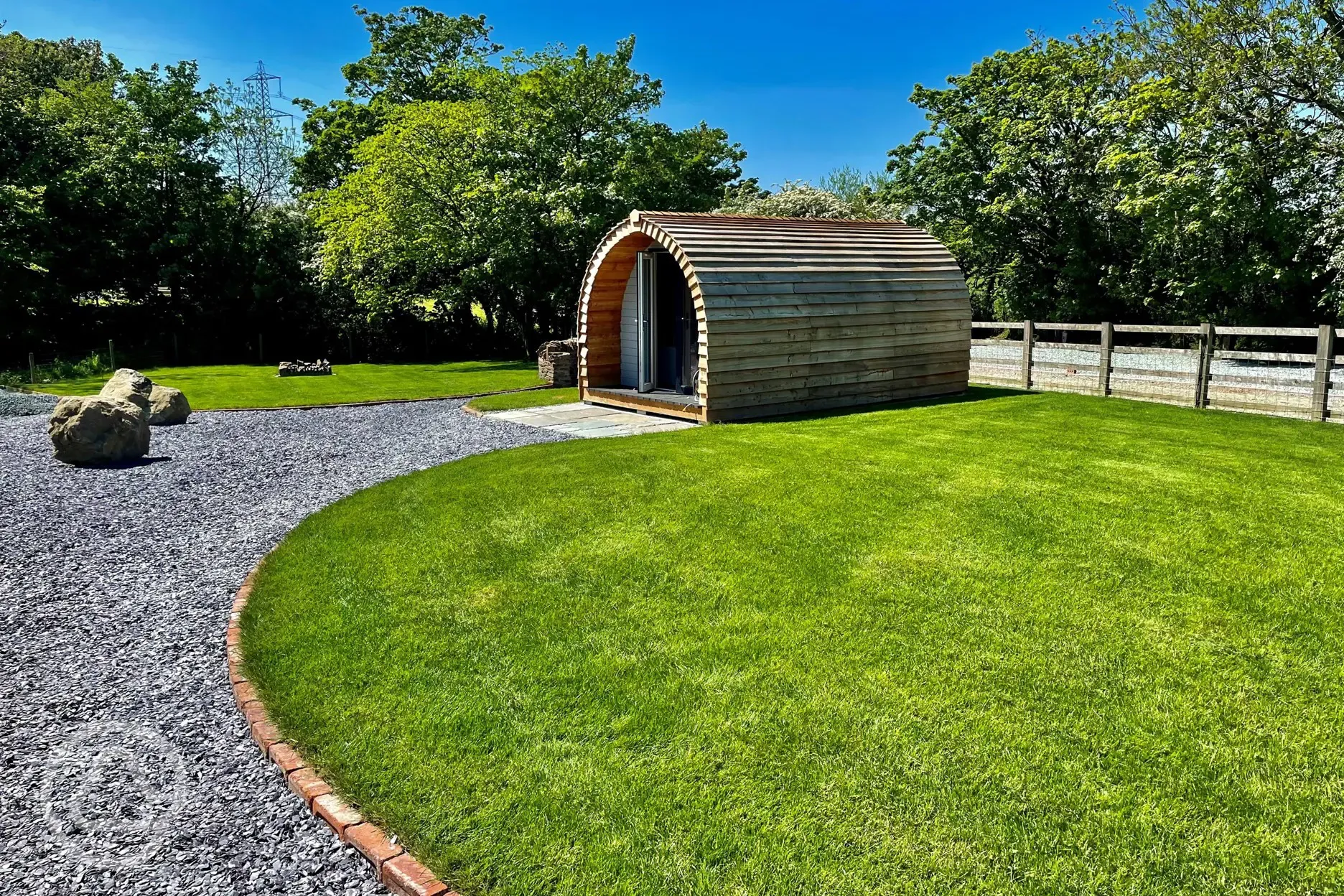 Ensuite glamping pod without a hot tub