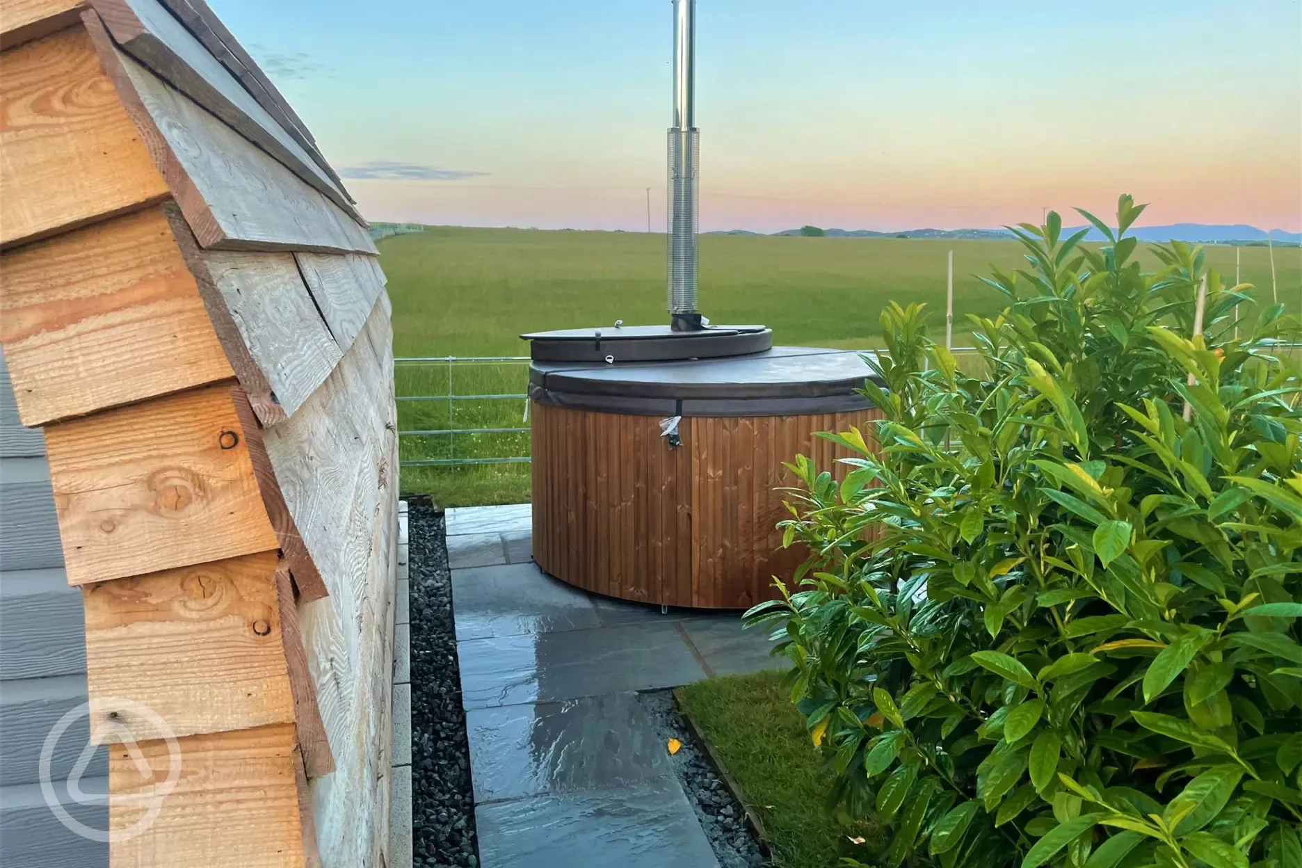 Glamping pod with hot tub