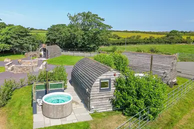 Pods Pwll Coch Pods Pwll Coch