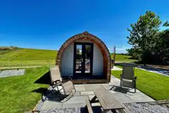 Glamping pod with hot tub