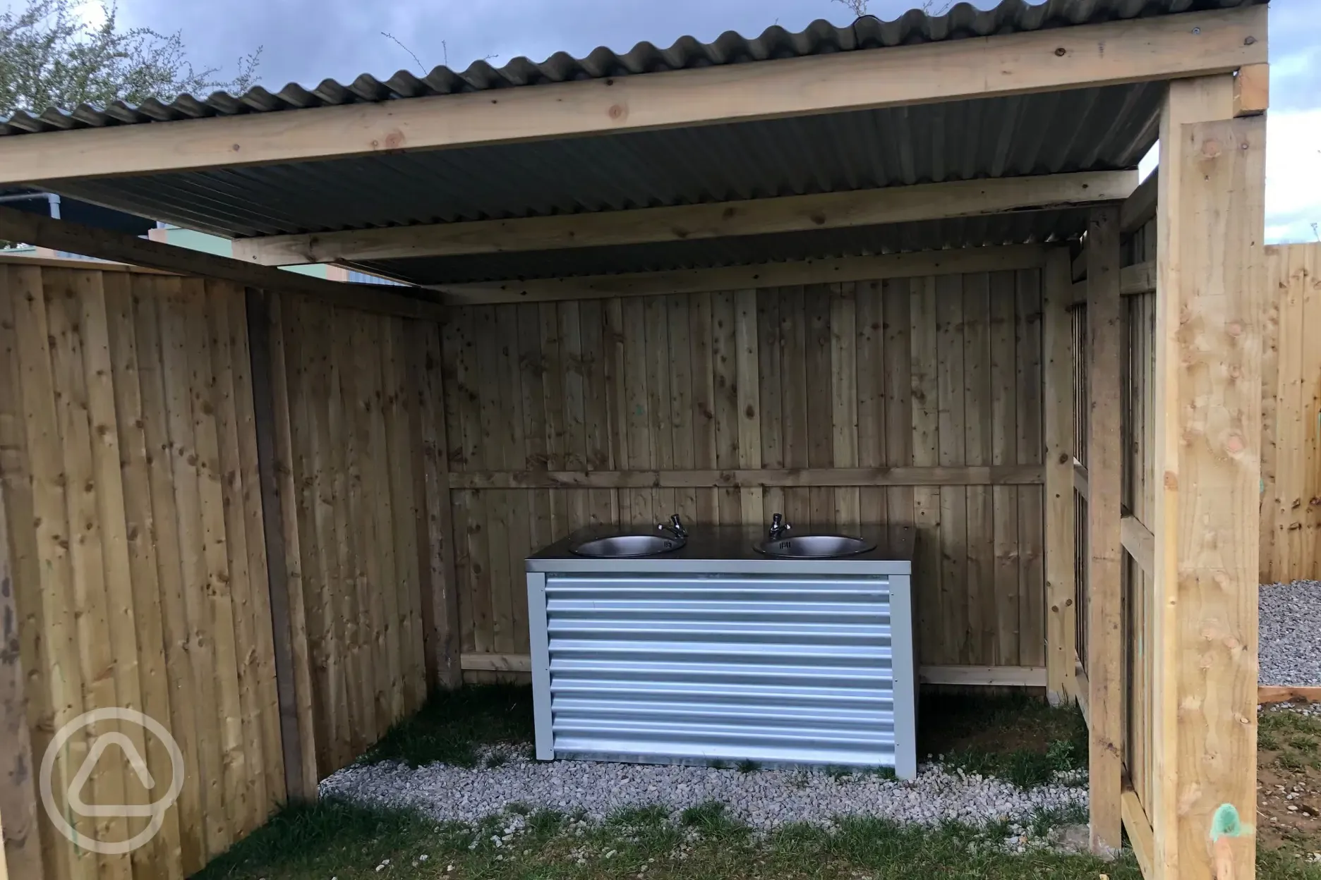 Wash basins