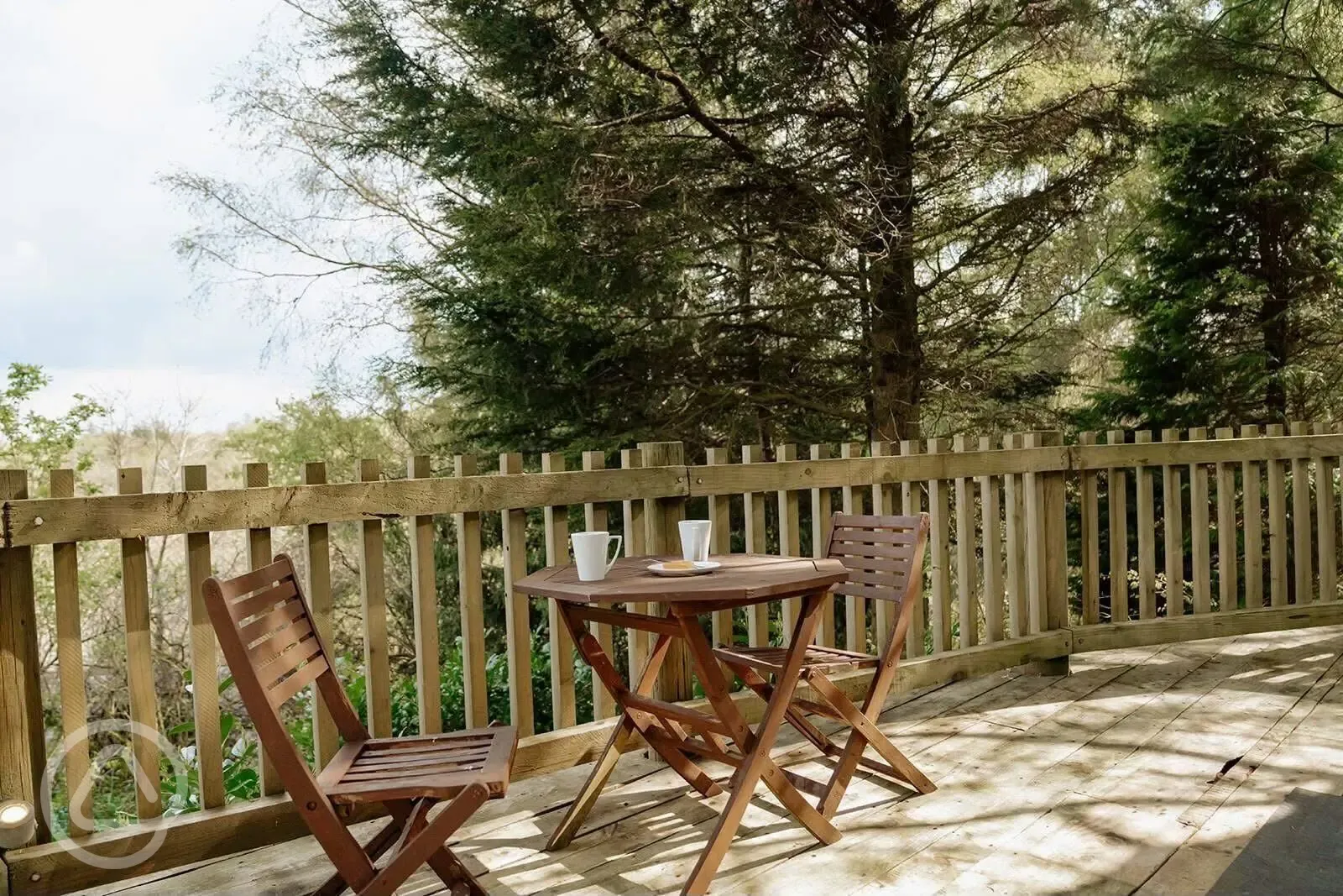 Shanti shepherd's hut decking