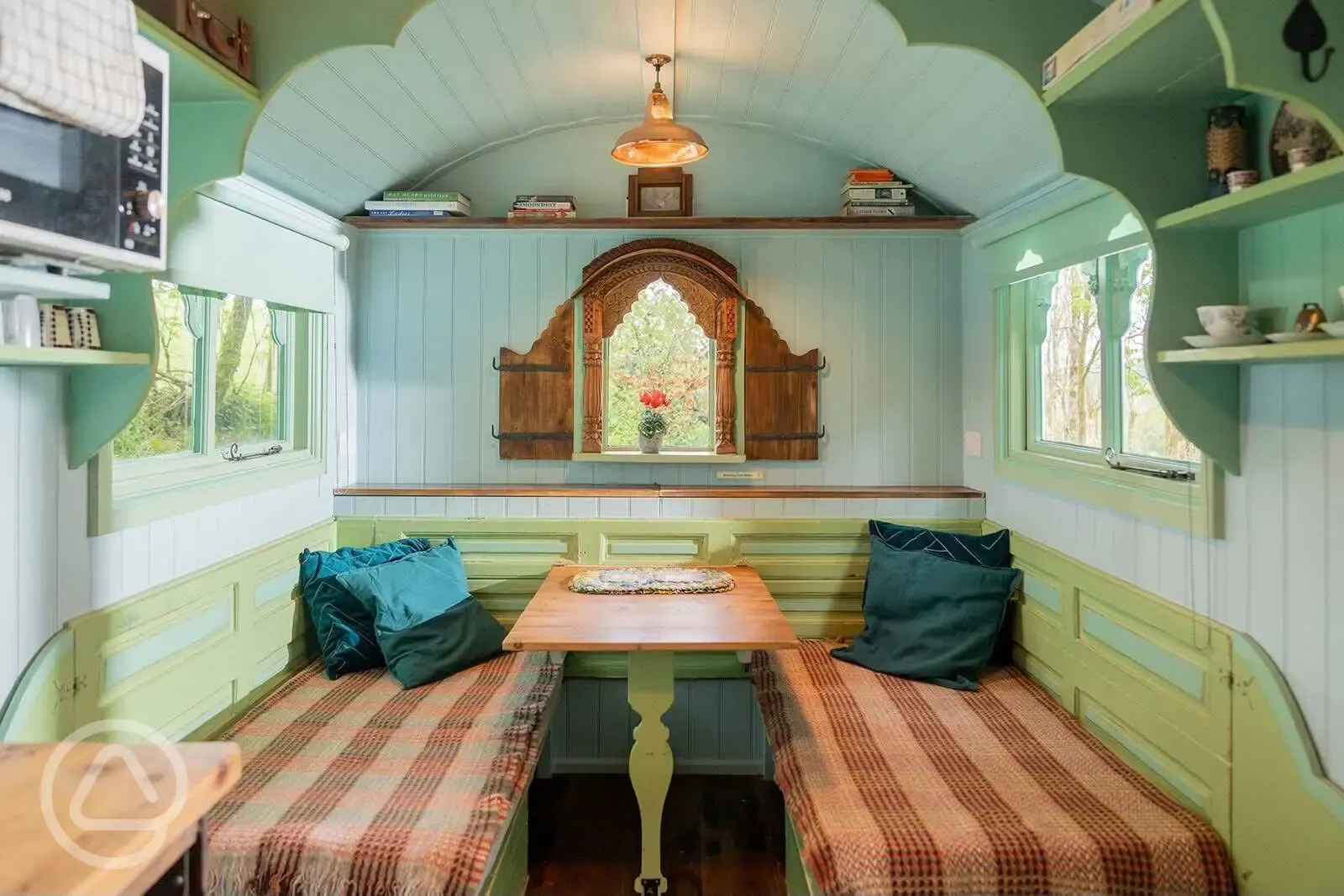 Shanti shepherd's hut interior