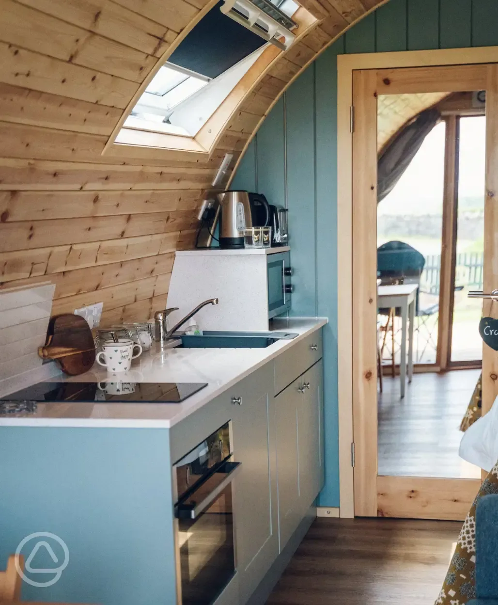 Ensuite glamping pod - kitchen