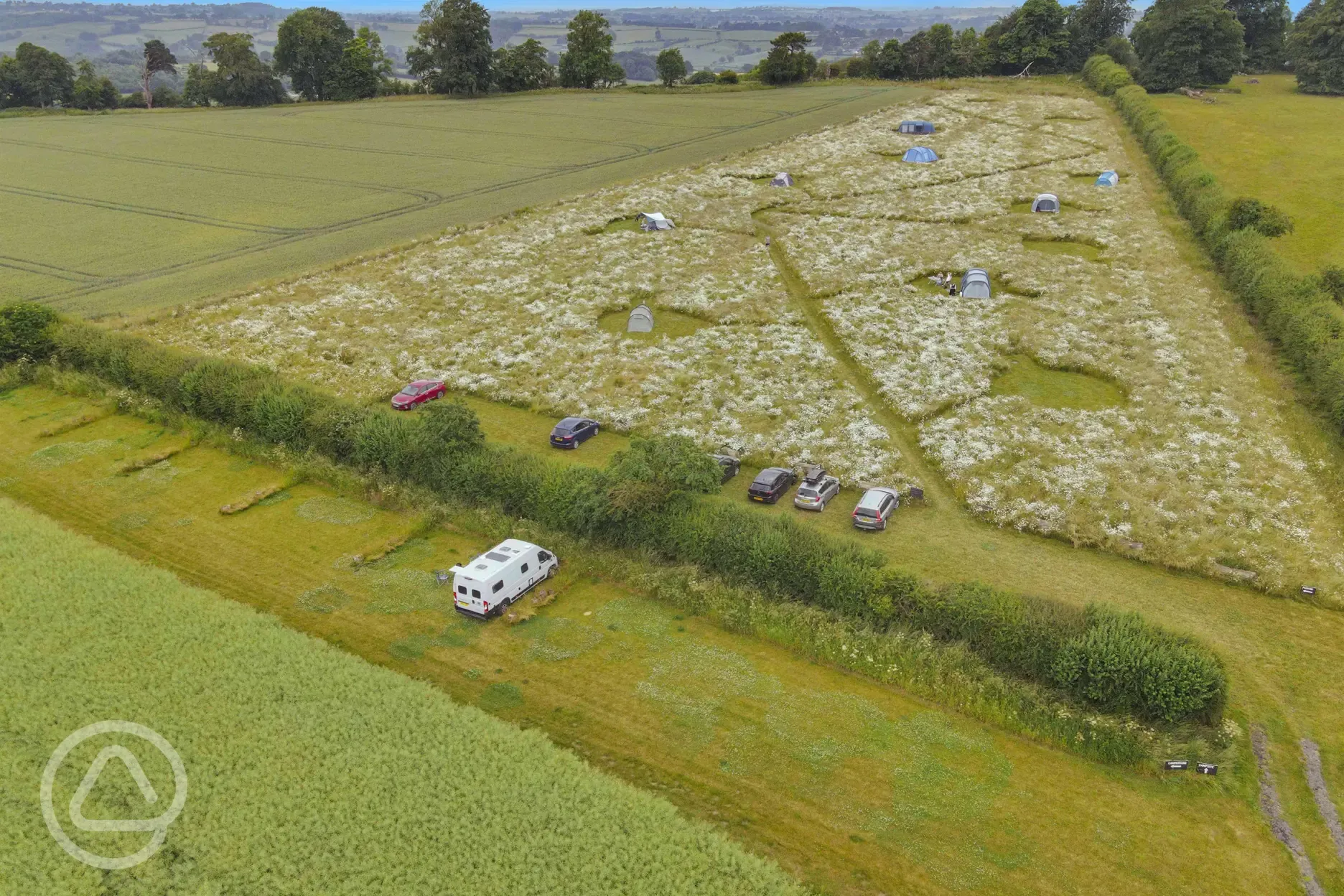 Non electric grass tent pitches