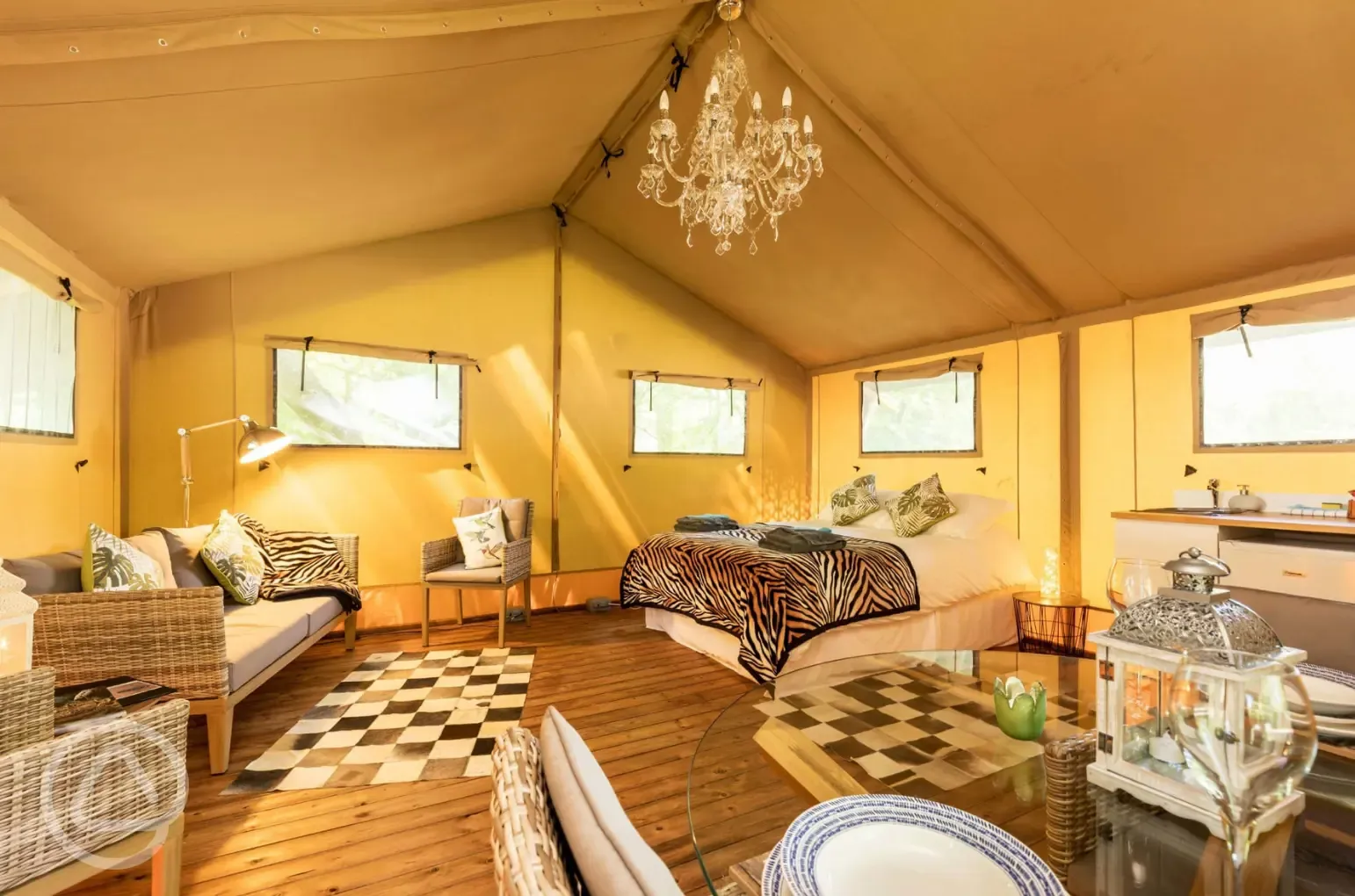 Oak safari tent interior