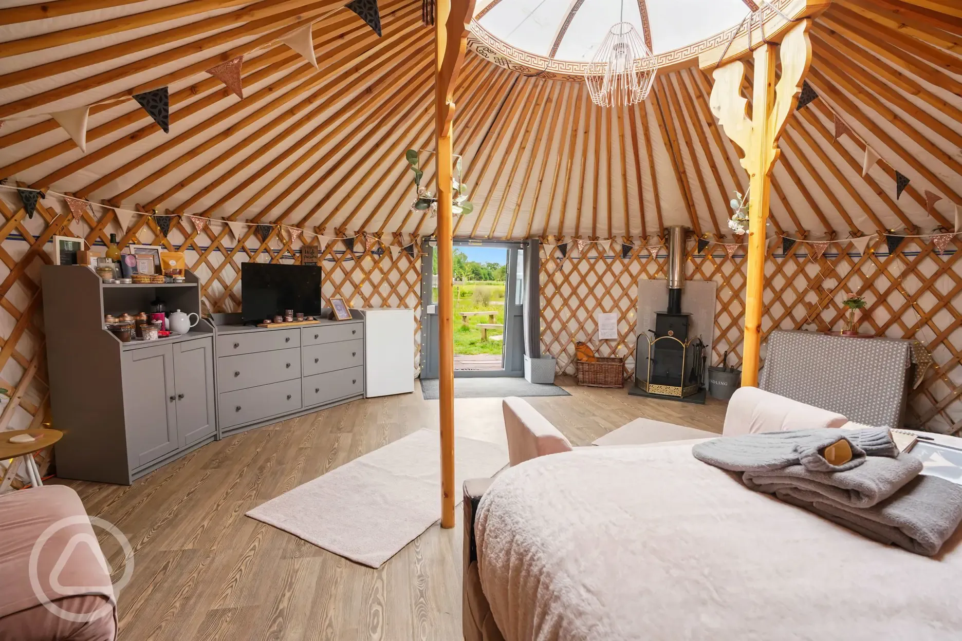 Luxury insulated yurt (sleeps 2-6) interior 