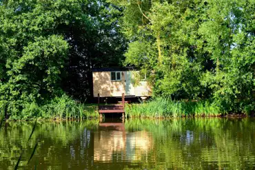 Shepherd's hut