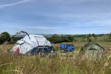 Non electric grass tent pitches