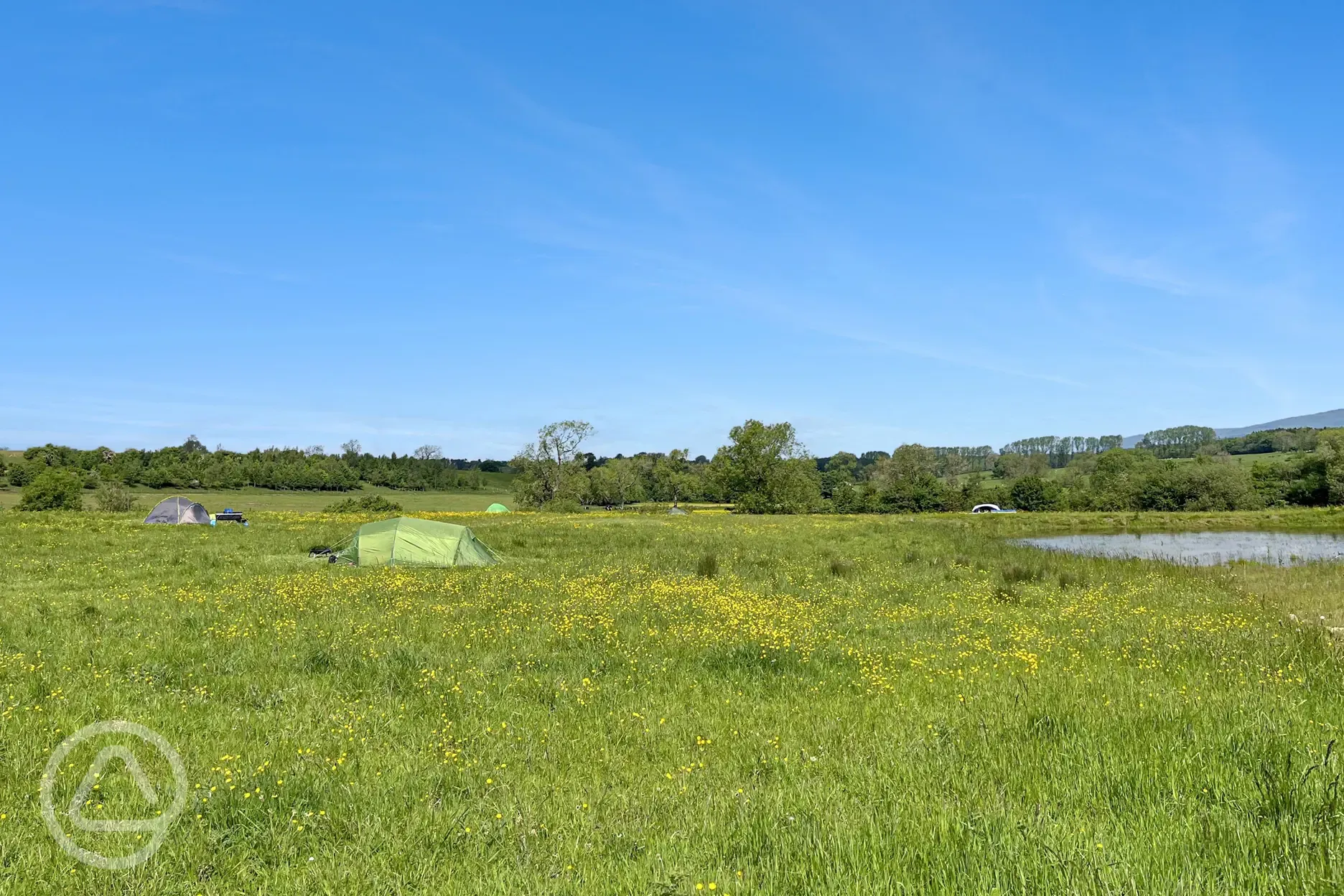 Non electric grass tent pitches