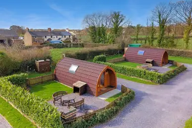 Orchard Glamping