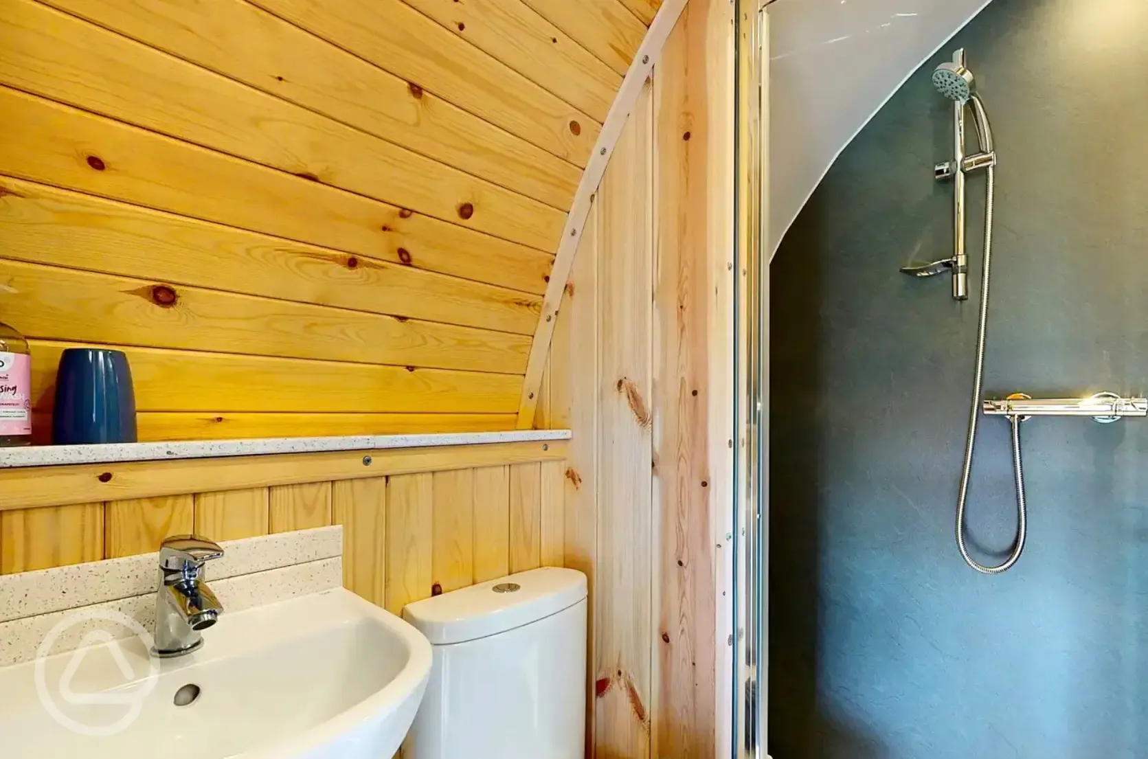 Bramble and Willow glamping pods - ensuite bathroom