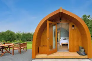Orchard Glamping, Bruna Hill, Catterall, Lancashire Orchard Glamping, Bruna Hill, Catterall, Lancashire