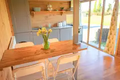 Blossom glamping pod - dining area