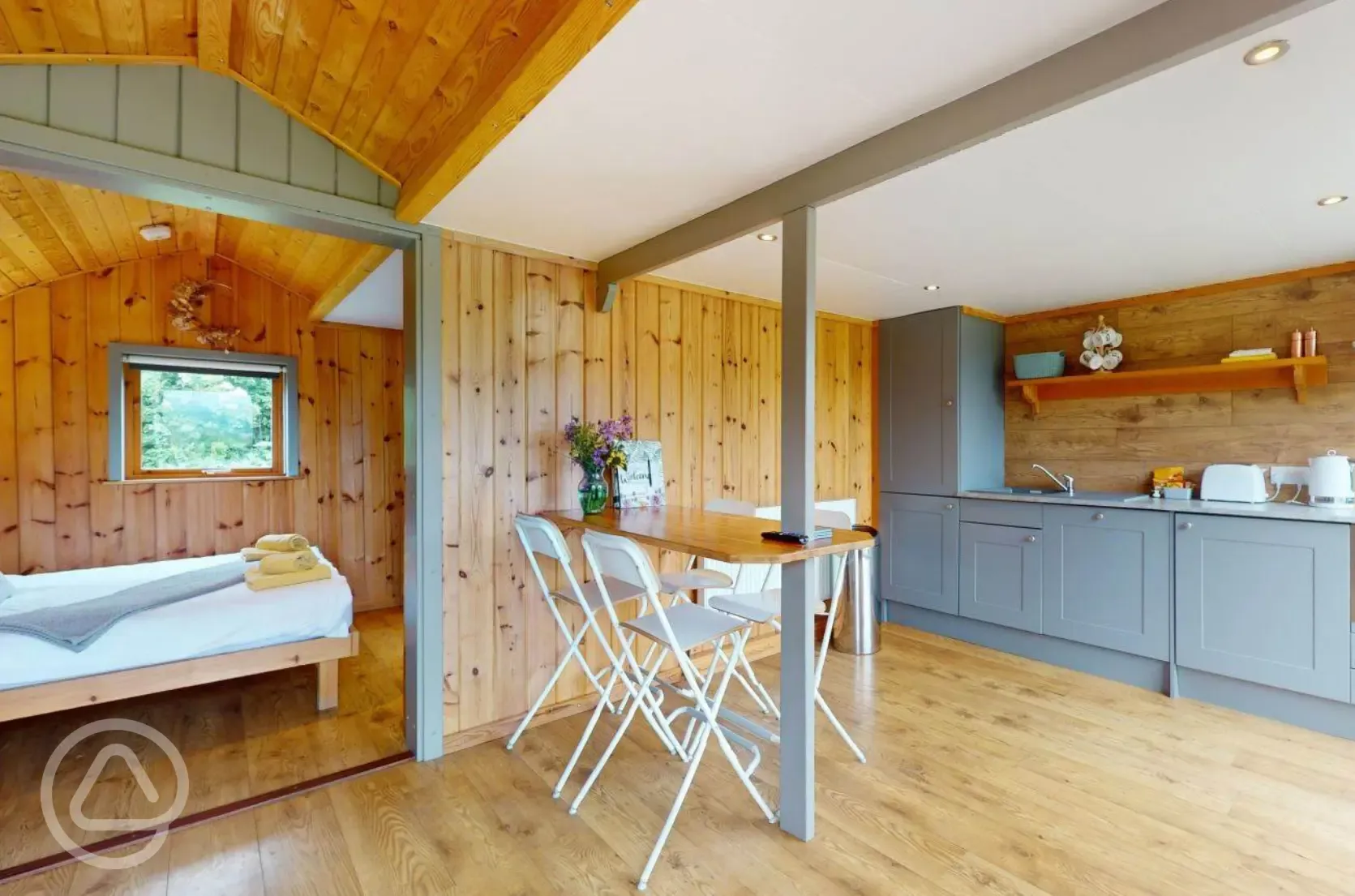Blossom glamping pod - interior