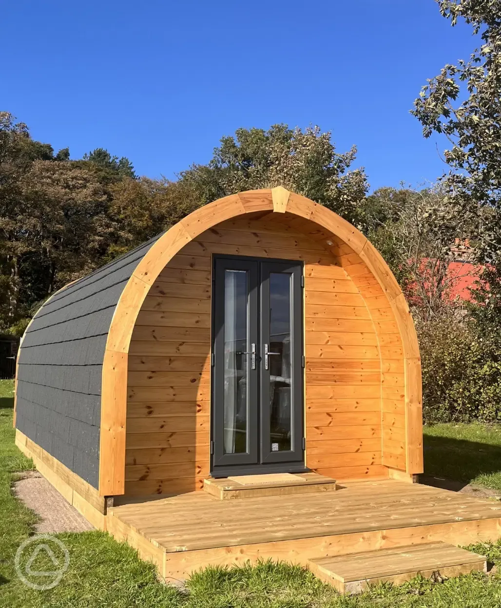 XL luxury pod