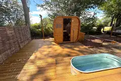 Hever dome with sauna and cold plunge