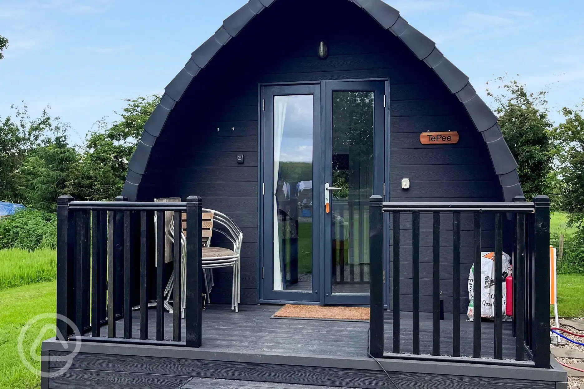 Adult only ensuite glamping pod- pet free