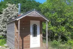 Daisy glamping cabin
