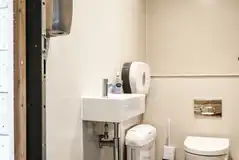 Safari tent private facilities nearby