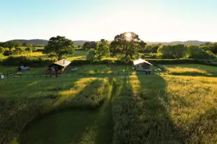 Swallowfields Luxury Glamping Retreat, Castlemorton, Malvern, Worcestershire (10.9 miles)