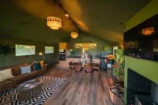 Swallowfields Luxury Glamping Retreat, Castlemorton, Malvern, Worcestershire (12.7 miles)