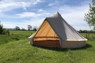 Shire Camping, Oxhill, Warwick, Warwickshire (8.3 miles)
