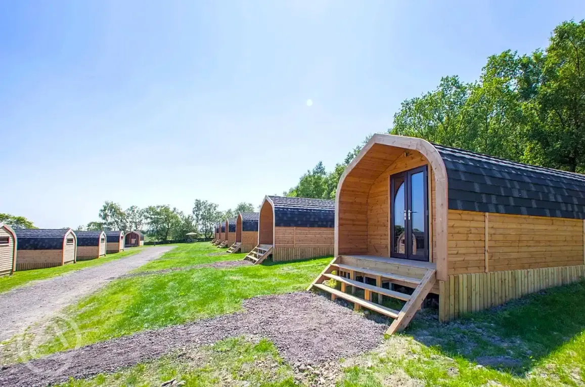 Glamping camping pods
