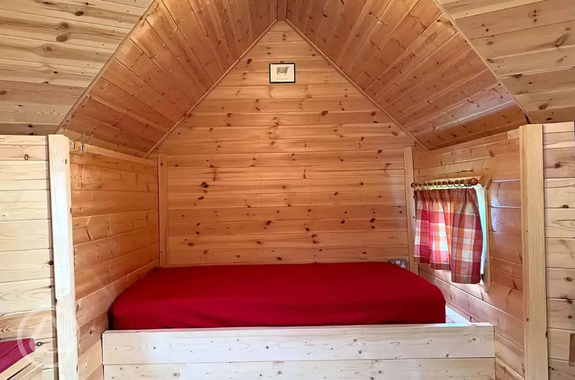 Camping cabin double bed