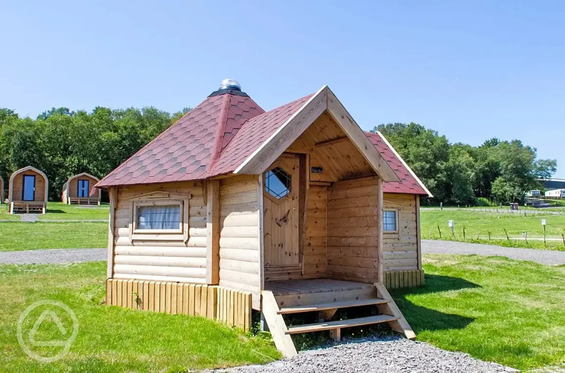 Camping cabin