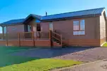 Buff lake large ensuite lodge 