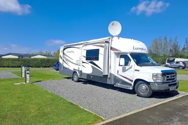 Fully serviced hardstanding pitches