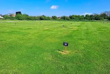 Non electric camping pitches 