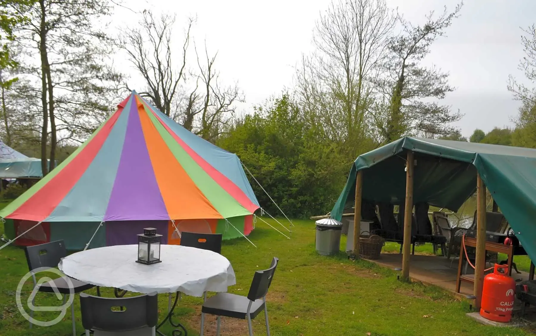 Bell tent with adjacent breakfast tent