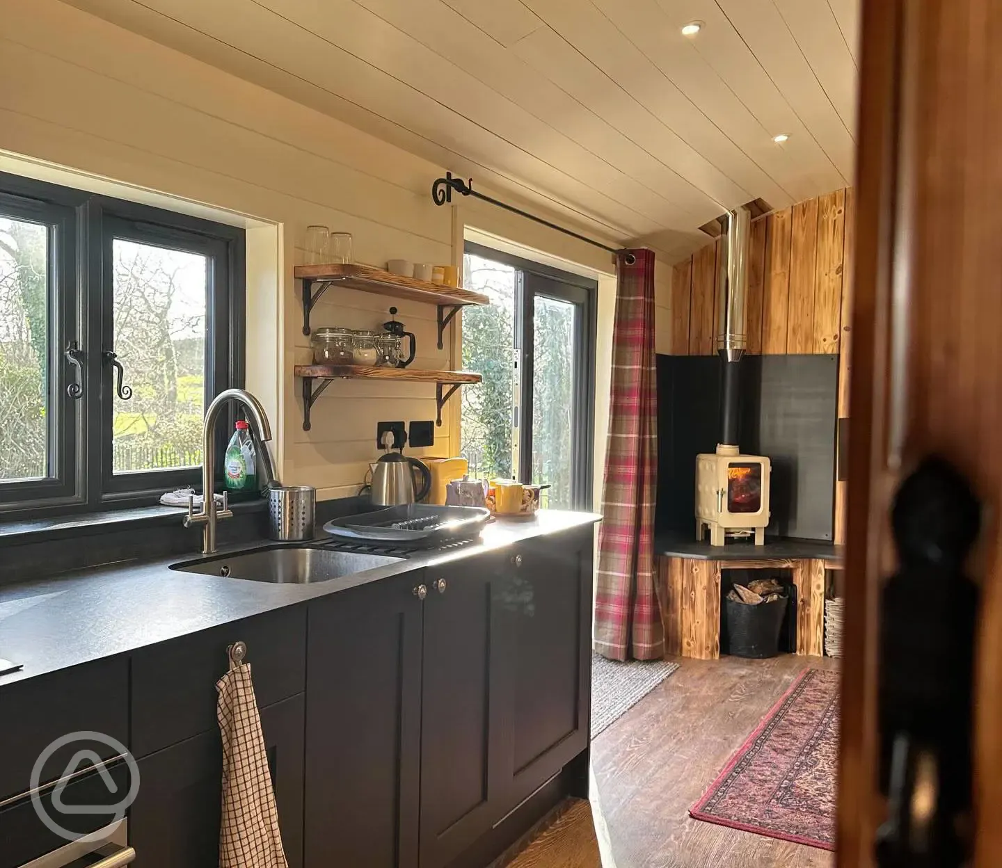 Dingle Dell shepherd's hut interior