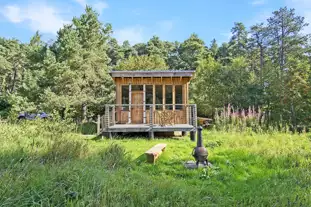 Caledonian Glamping, Cannich, Highlands (19.1 miles)