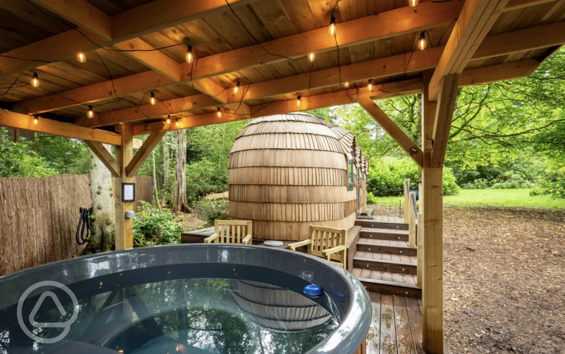 Spiers glamping cabin hot tub