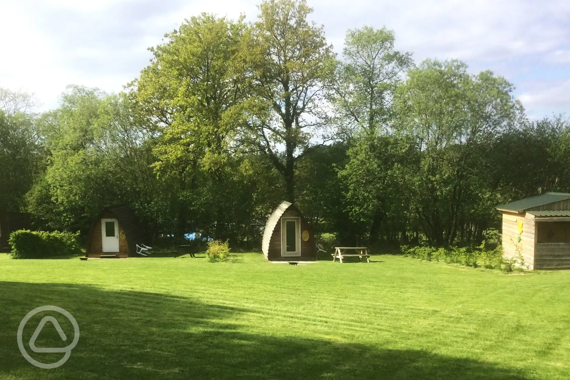 Overview of Irfon Valley Pods and Camping