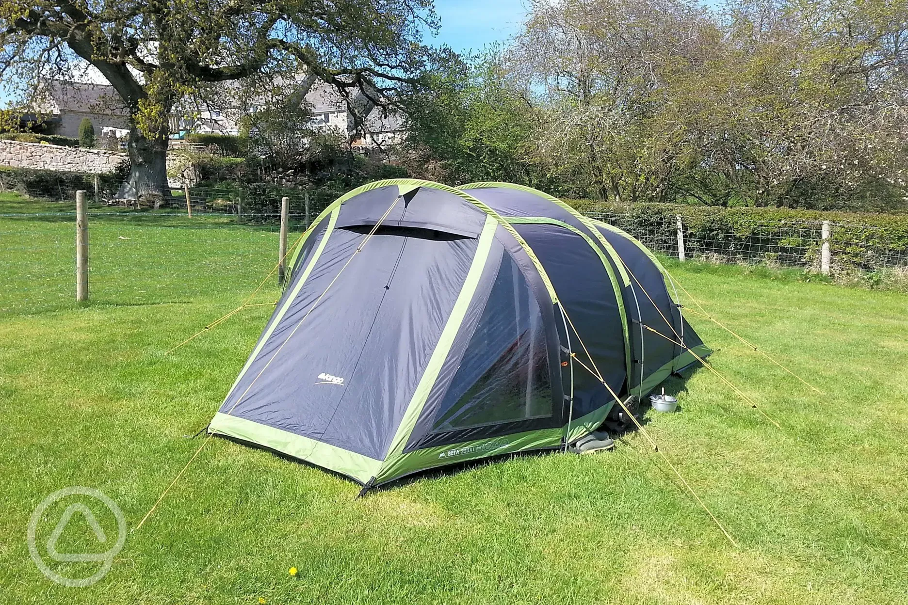 Non electric grass tent pitches