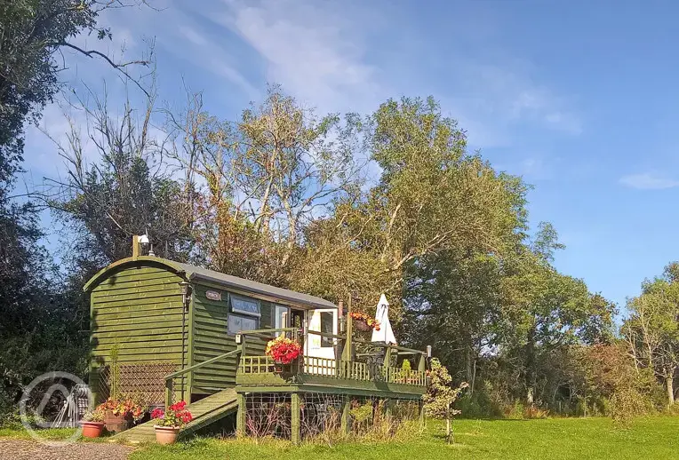 Perch shepherd's hut