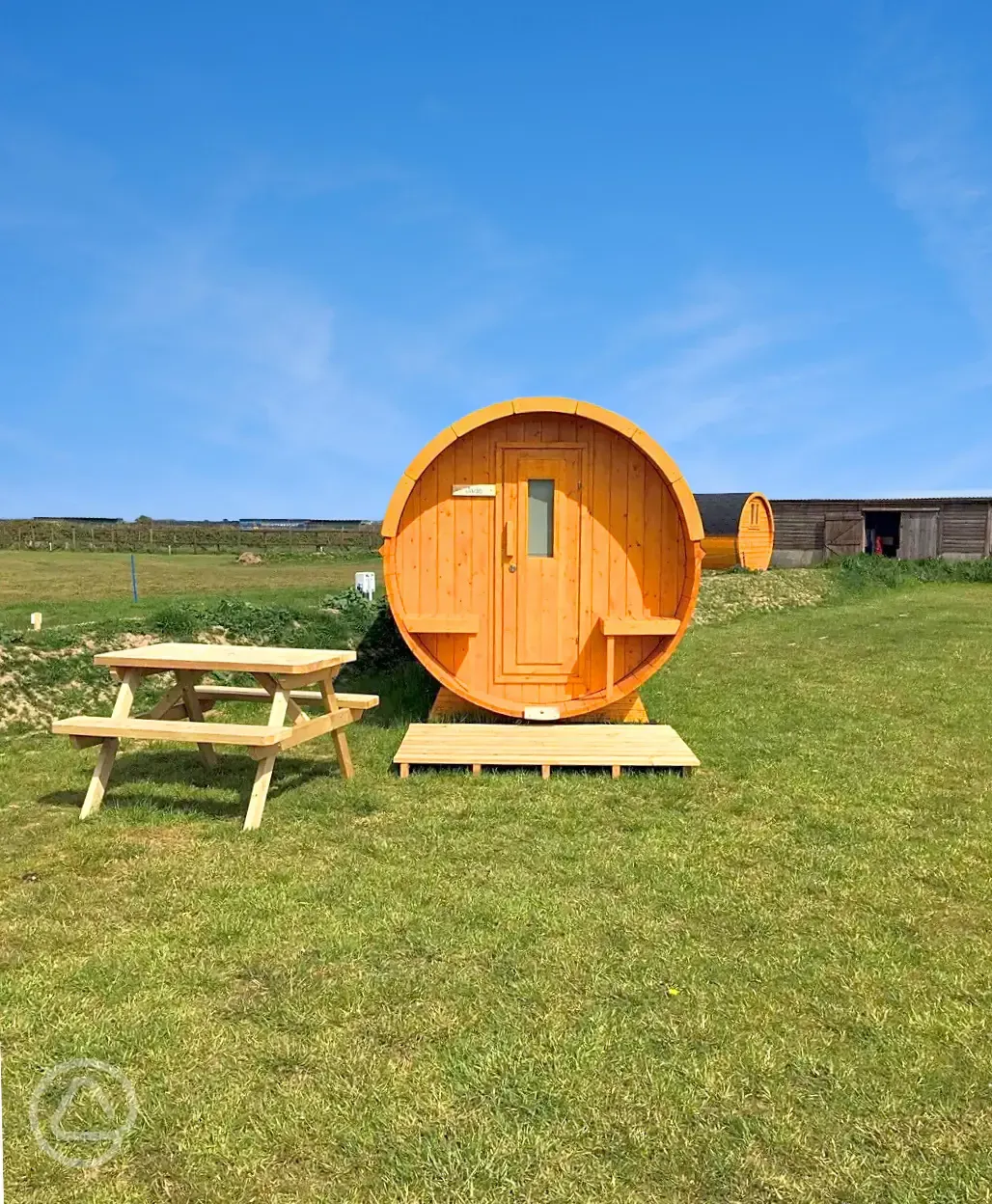 Jade camping pod