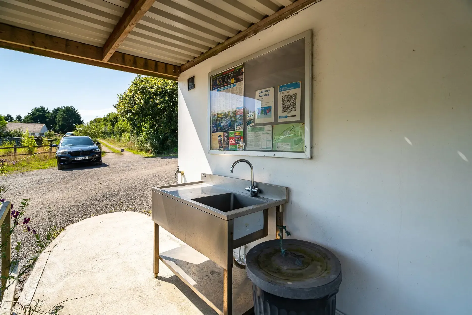 Washing up area