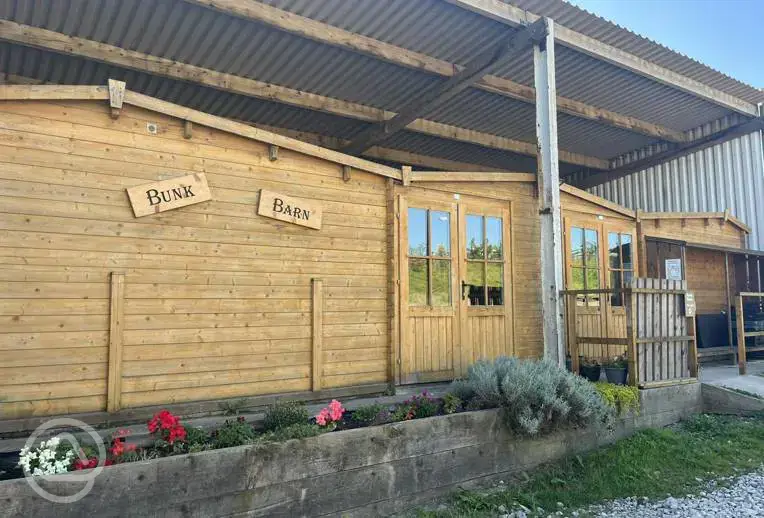 Bunkhouse Lodge, can sleep upto 16, with two king beds and six bunkbeds