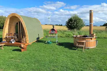 Glamping pods with Hot Tubs