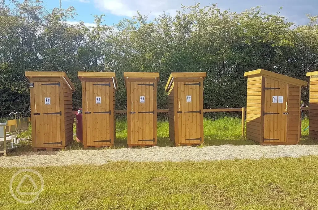 Compost loos