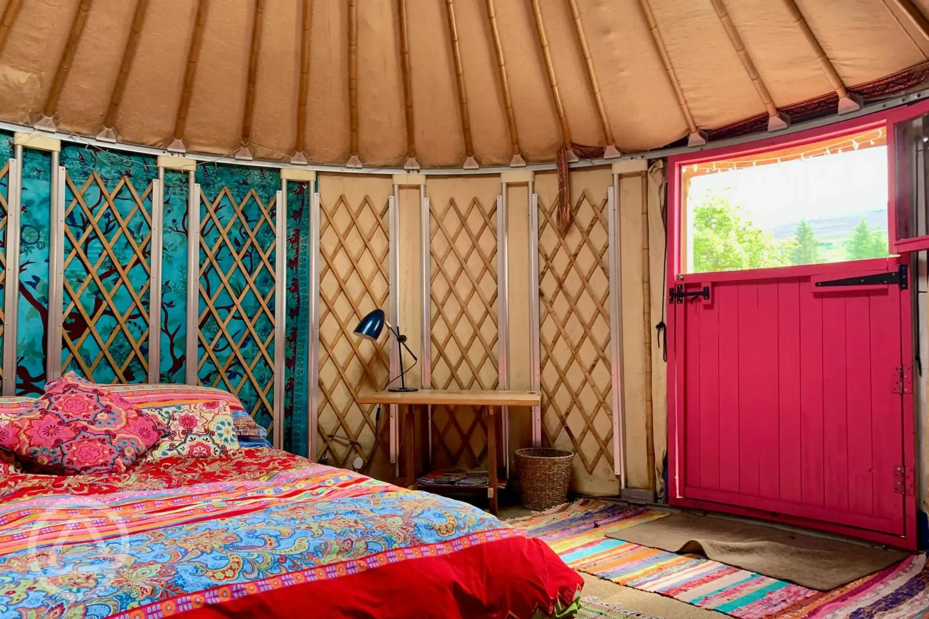 Ty Crwn Bach Idris yurt interior