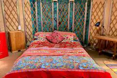 Ty Crwn Bach Idris yurt interior